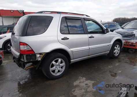 2003 Mercedes-Benz Ml 350 z USA, uszkodzony, nr VIN 4JGAB57E03A424544